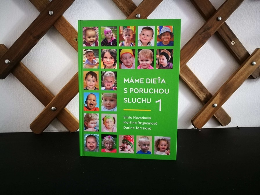 Vydali sme ďalší diel knihy Máme dieťa s poruchou sluchu